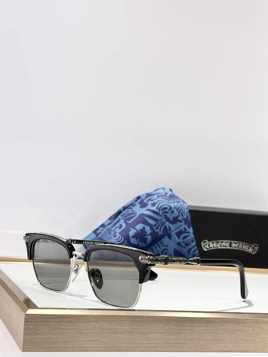 Picture of Chrome Hearts Sunglasses _SKUfw76324246fw
